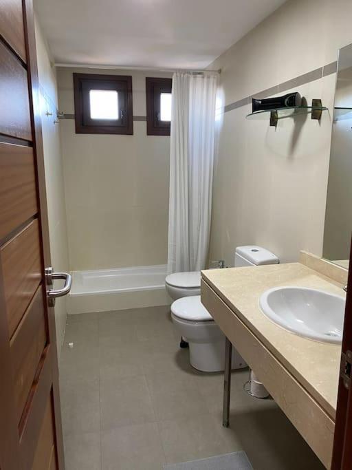 Casa Marla Mit 3 Schlafzimmern Und 2 Badezimmern Puerto Calero Esterno foto